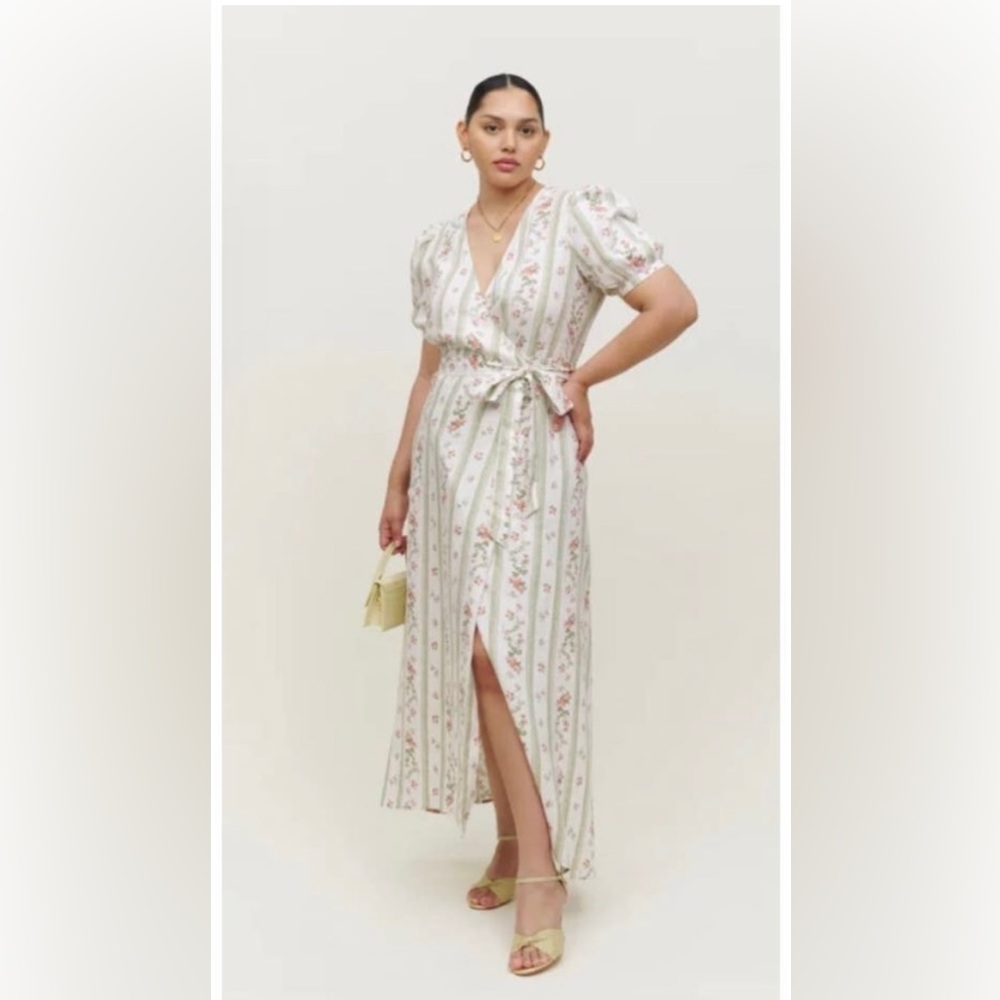 REFORMATION NWT Weiss dress retired design. Medium